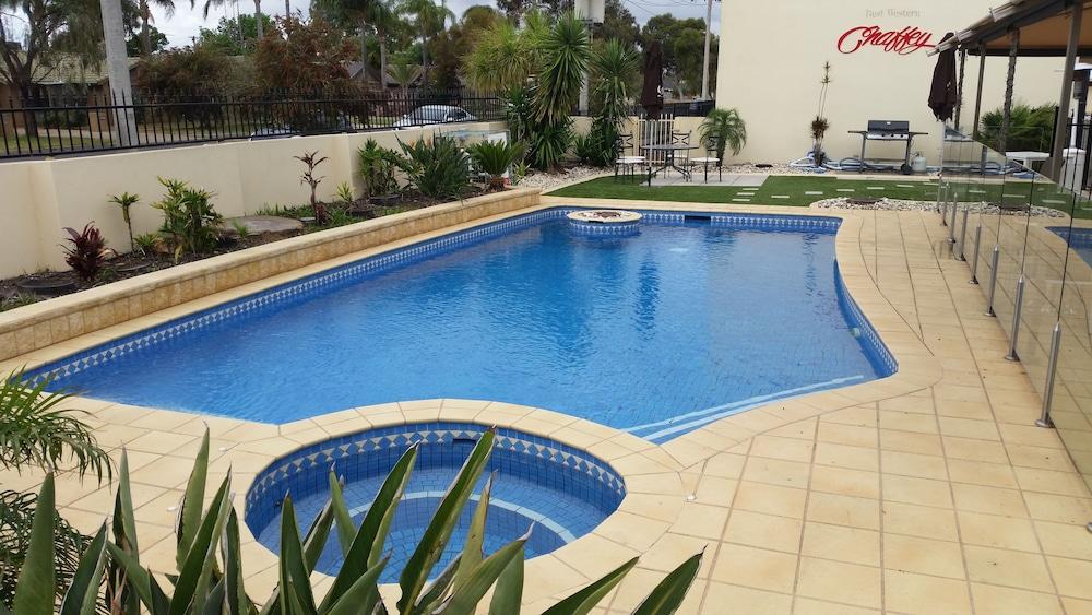 Best Western Chaffey Motor Inn มิลดูรา ภายนอก รูปภาพ