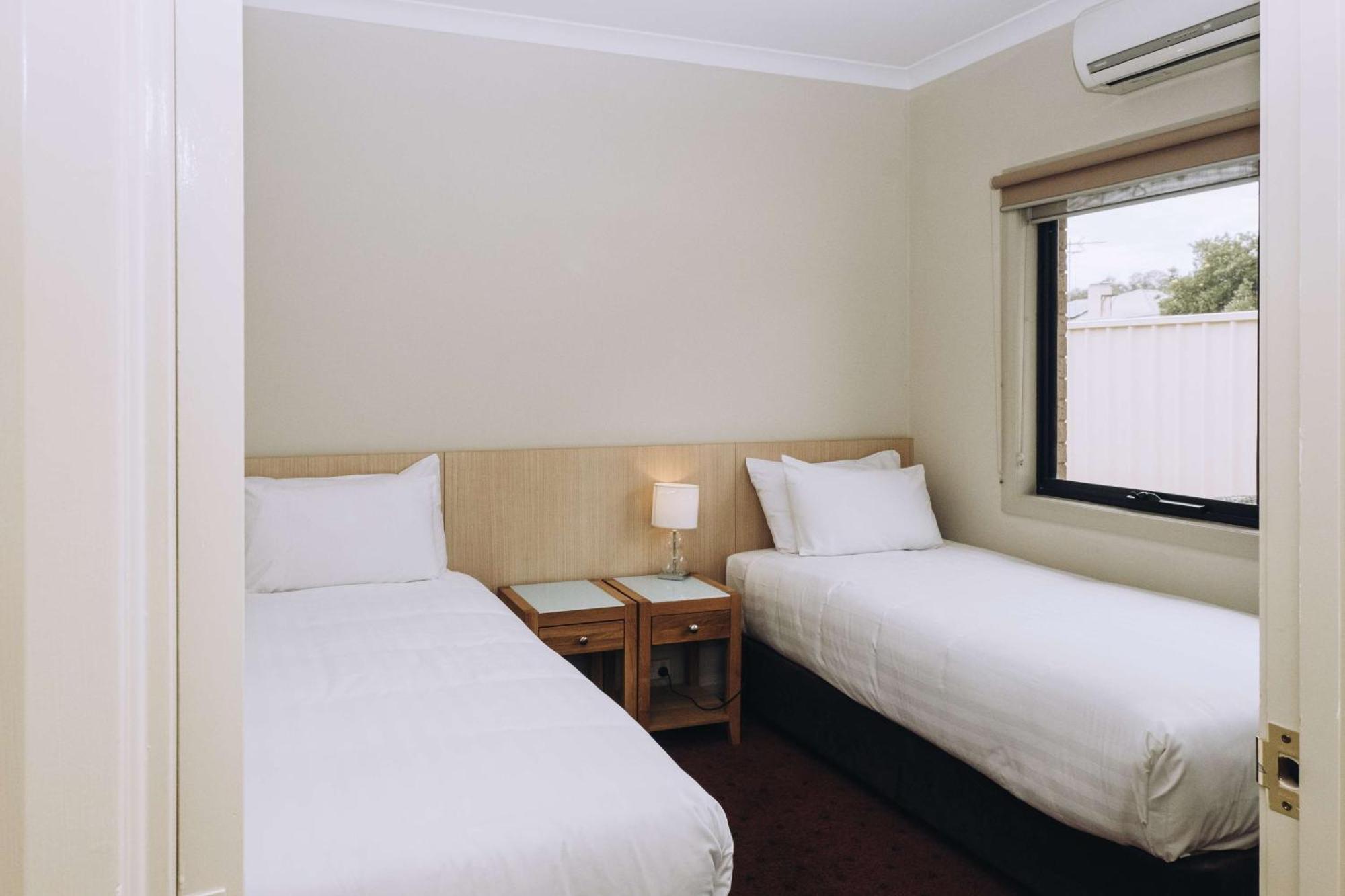 Best Western Chaffey Motor Inn มิลดูรา ภายนอก รูปภาพ