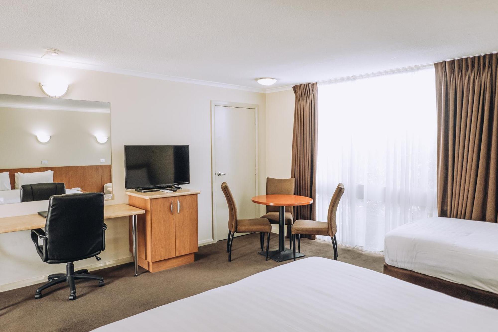 Best Western Chaffey Motor Inn มิลดูรา ห้อง รูปภาพ