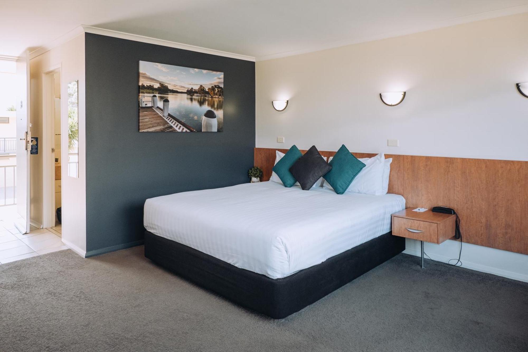 Best Western Chaffey Motor Inn มิลดูรา ห้อง รูปภาพ